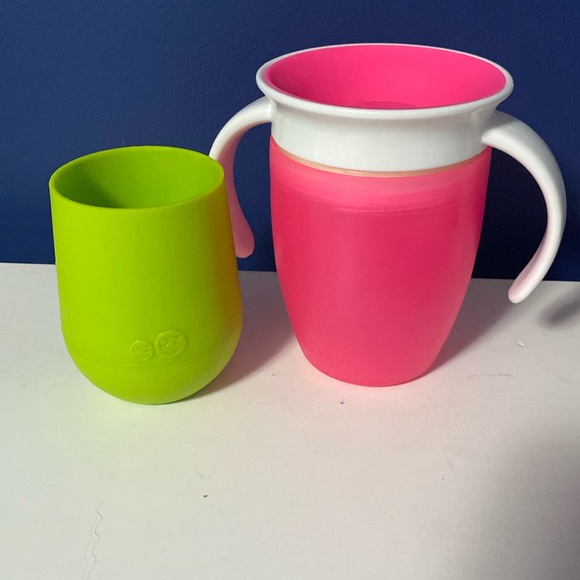 Baby cups for baby led weaning - Picture 1 of 7